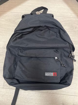 Coronel Tapioca Mochila 20L Usb y salida de cable