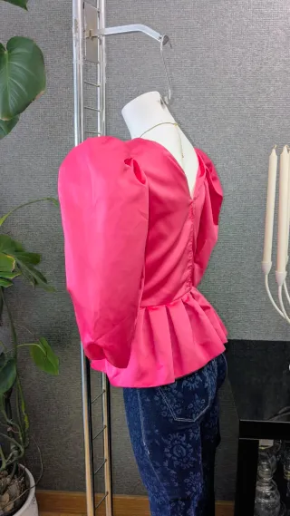 Blusa fiesta mangas abullonadas rosa