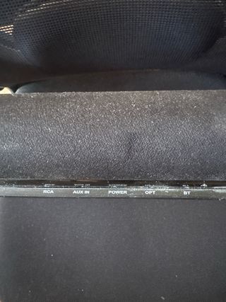 Barra de sonido negra