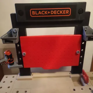 Banco de trabajo infantil Black+Decker