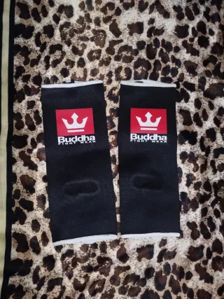 Mochila y tobilleras Buddha Fight Wear