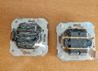 Simon 75 - Interruptor/ conmutador. 15€/und.