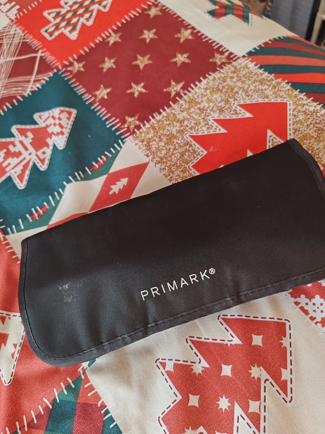 Mini plancha de pelo negra y plateada