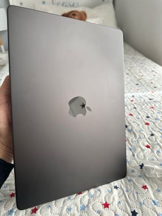 MacBook M3 Pro 18 Gb RAM 14”Teclado España