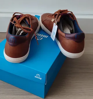 Zapatillas Mustang Marrones Talla 42 Nuevas
