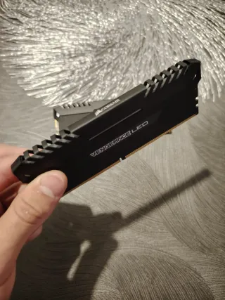 Corsair Vengeance LED 16GB RAM