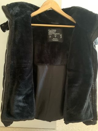 Abrigo Stradivarius XL Negro Mujer