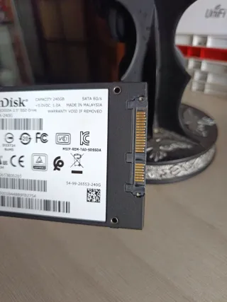SanDisk SSD Plus 240GB SATA III 6Gb/s