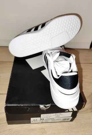 Adidas Courtbeat Scarpe