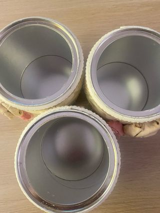 Set di contenitori decorati per celebrazioni