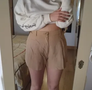 Pantalones cortos beige