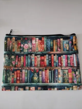 Neceser literario estantería libros