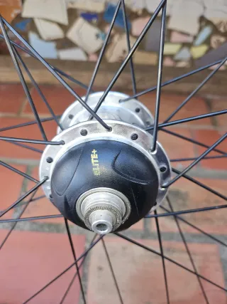 Llanta trasera 700 con nuclio