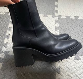 Botines negros Stradivarius