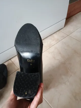 Botines Zara Tacón Negro Charol