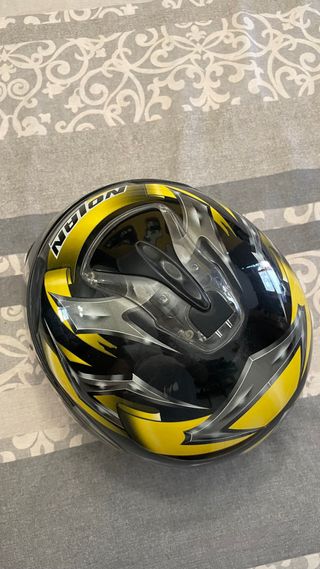 Casco Integral Nolan Amarillo y Negro
