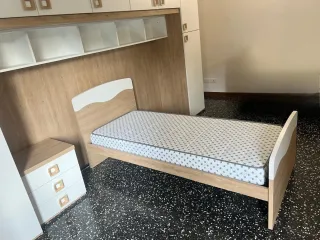 Letto singolo completo in legno