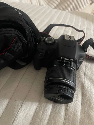 Cámara Canon EOS 2000D Kit 18-55mm