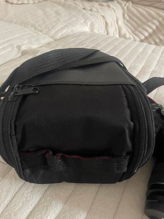 Cámara Canon EOS 2000D Kit 18-55mm