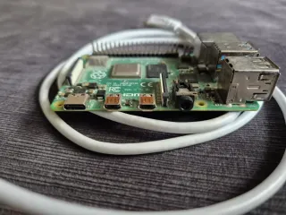 Raspberry Pi 4 Model B Placa Verde