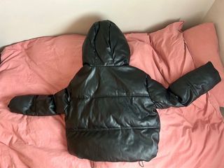 Cazadora negra con capucha #chollo #oferta