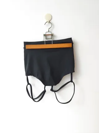 Short Poble Dance Negro