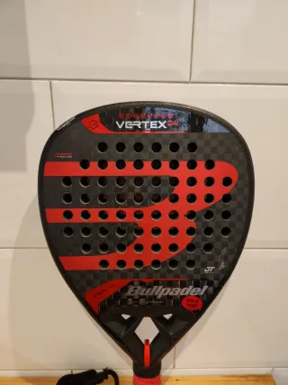 Pala Pádel Bullpadel Vertex 04