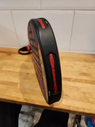 Pala Pádel Bullpadel Vertex 04