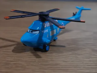 Lote Cars todo nuevo precintado.