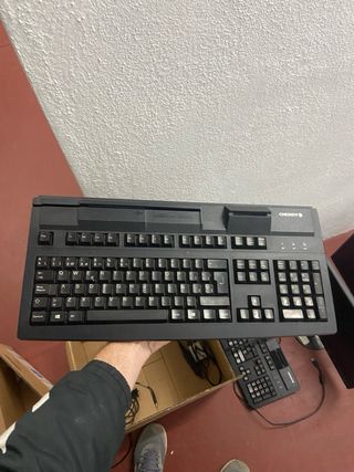 Lote de 4 ordenadores completos