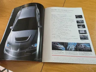 Catálogo Mitsubishi Lancer Evolution VIII