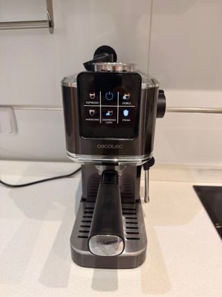 Cafetera Cecotec Cafelizzia Coldbrew