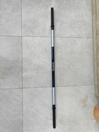 Barra de pesas con discos