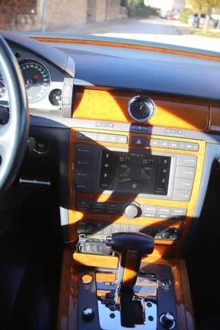 Volkswagen Phaeton L 5.0TDI V10  2004