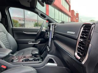 Ford Ranger PLATINUM 2025