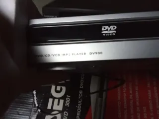 SUPRATECH Vision Ariadna DVD-DivX + TDT de Segunda mano por 15 EUR