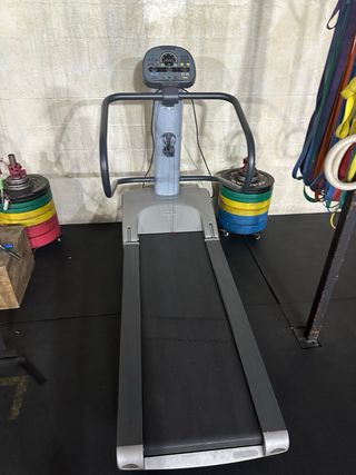 Cybex Arc Trainer y Curl Bíceps