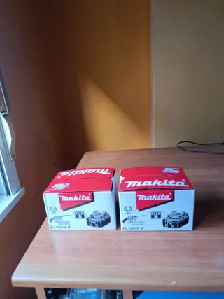 2 Baterías Makita 18V 6.0Ah BL1860B