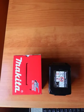 2 Baterías Makita 18V 6.0Ah BL1860B