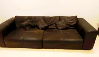 Sofá 4 plazas + Puff + 3 cojines