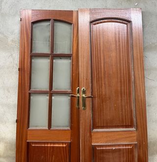 4 Puertas de Madera Maciza