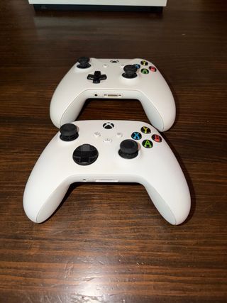 Xbox One S 500GB Bianca + 2 Controller