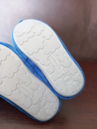 Ciabatte bimbo con personaggi n'29/30