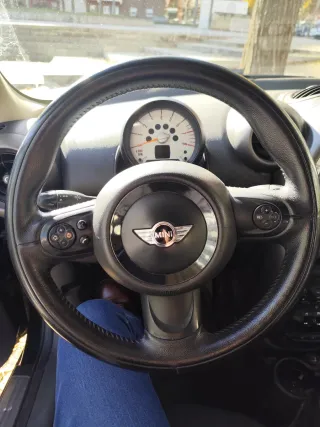 MINI Countryman 2012