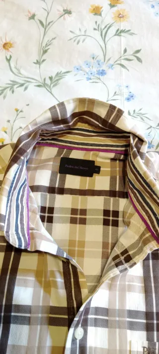 Camisa Pedro del Hierro cuadros beige y marrón