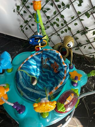 Parque de juegos para bebé acuático. CON SU CAJA.