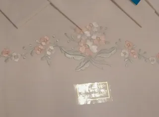 Tovaglia elegante ricamata 12 posti