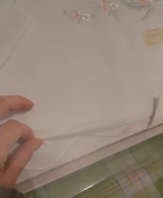 Tovaglia elegante ricamata 12 posti