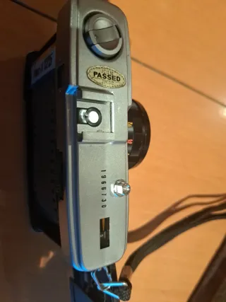 Olympus Trip 35 con flash Kako