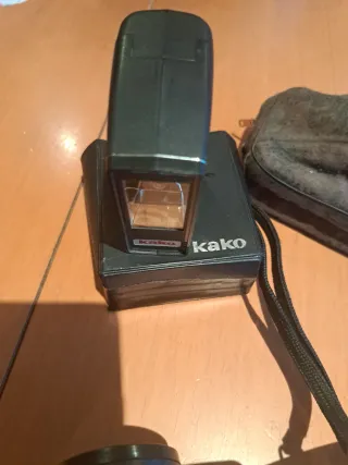 Olympus Trip 35 con flash Kako